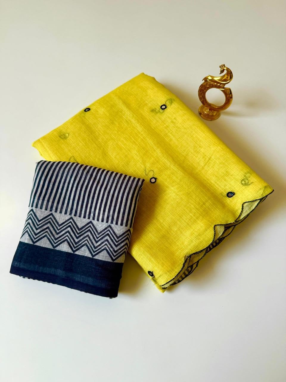 Women's Yellow Cotton Linen Saree with Mirror Work Border | Saree with unstiched Blouse Piece (Yellow)