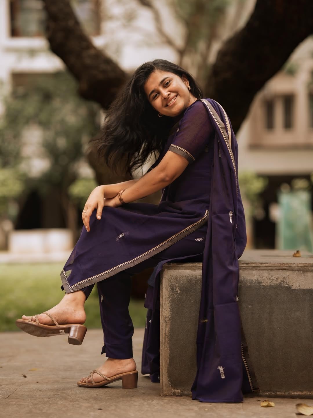 GoSriKi Women's Poly Printed Straight Kurta With Pant And Dupatta For Women (Sanchaya Purple-GS_XL_Purple_XL)