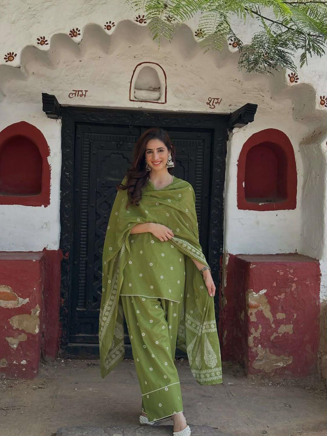 ANNI DESIGNER Women's Cotton Blend Printed Straight Farshi Salwar Set with Dupatta for Women (Santiva Green_S_Green_S)