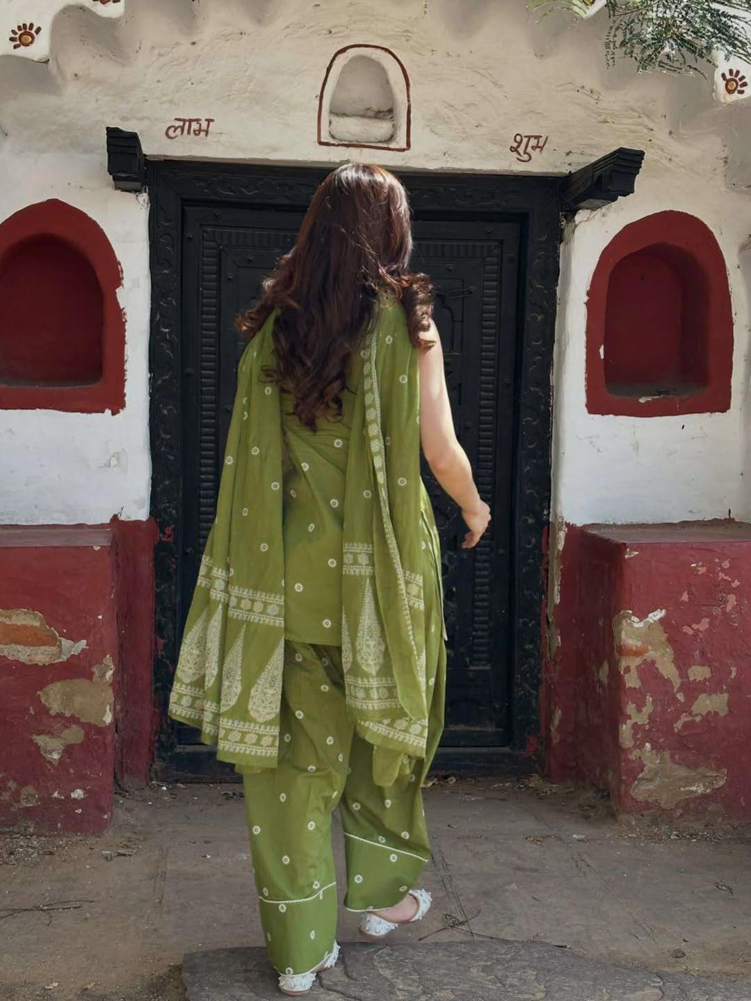ANNI DESIGNER Women's Cotton Blend Printed Straight Farshi Salwar Set with Dupatta for Women (Santiva Green_S_Green_S)
