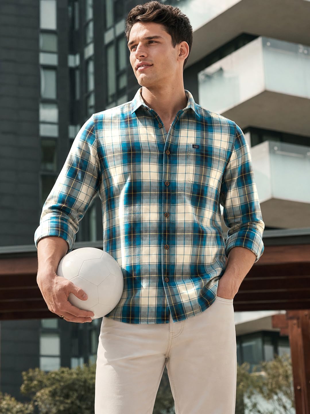 The Indian Garage co Men Green & White Checkered Slim Fit Casual Shirt