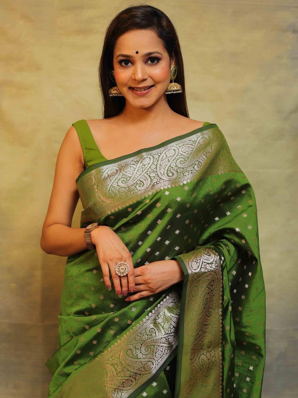 C J Enterprise Women's Banarasi Saree Pure Kanjivaram Silk Saree Soft Design Wear Pattu Sarees Latest Cotton With Blouse Piece for Wedding sadi new ladies 2026